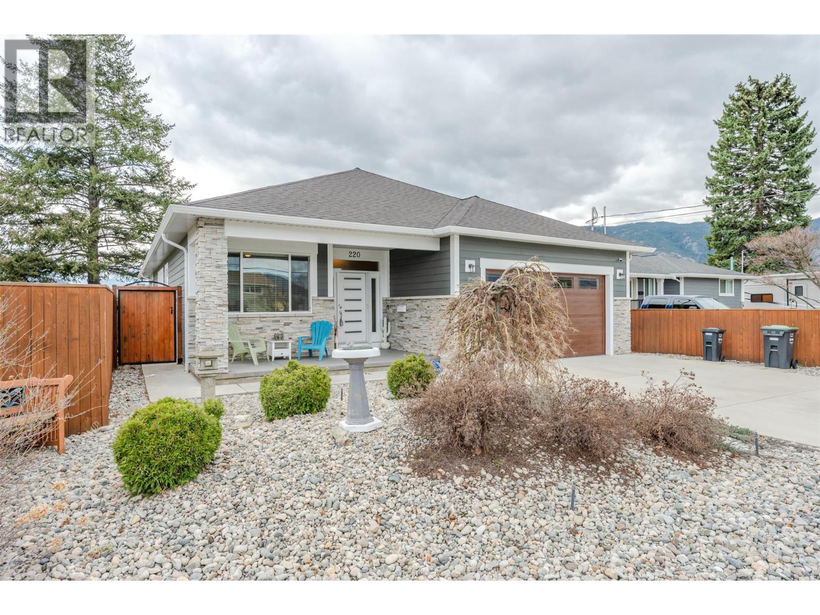 220 Brandon Avenue, Penticton, British Columbia  V2A 3S6 - Photo 55 - 10399952