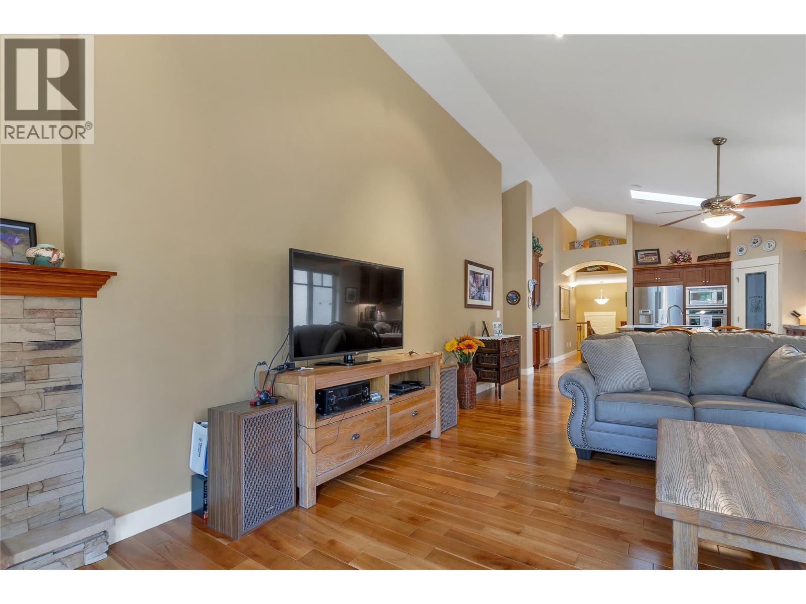 6932 Manning Place Unit# 2, Vernon, British Columbia  V1B 2Y5 - Photo 16 - 10399964