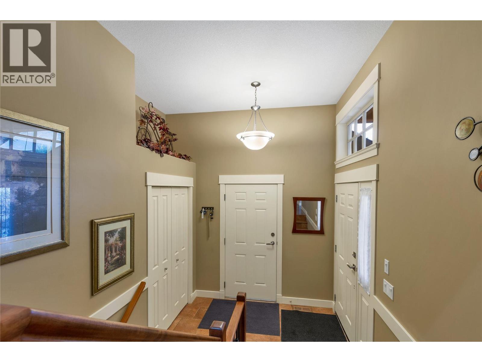 6932 Manning Place Unit# 2, Vernon, British Columbia  V1B 2Y5 - Photo 4 - 10399964