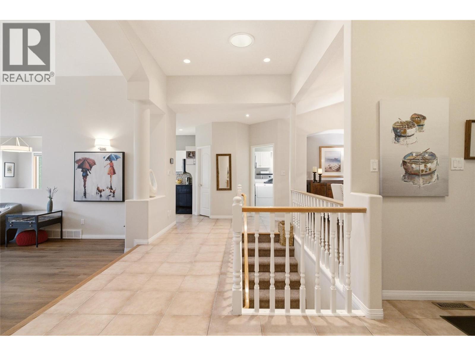 2201 Lillooet Crescent, Kelowna, British Columbia  V1V 1W3 - Photo 12 - 10399885