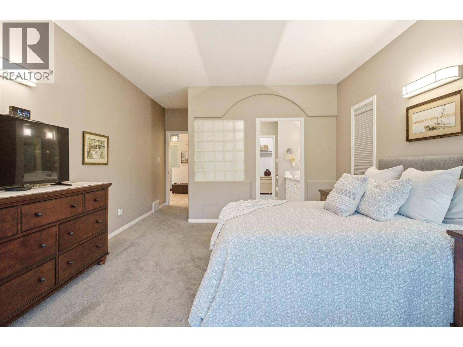 2201 Lillooet Crescent, Kelowna, British Columbia  V1V 1W3 - Photo 17 - 10399885