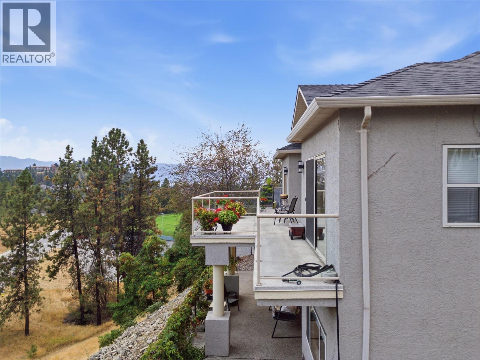 2201 Lillooet Crescent, Kelowna, British Columbia  V1V 1W3 - Photo 28 - 10399885