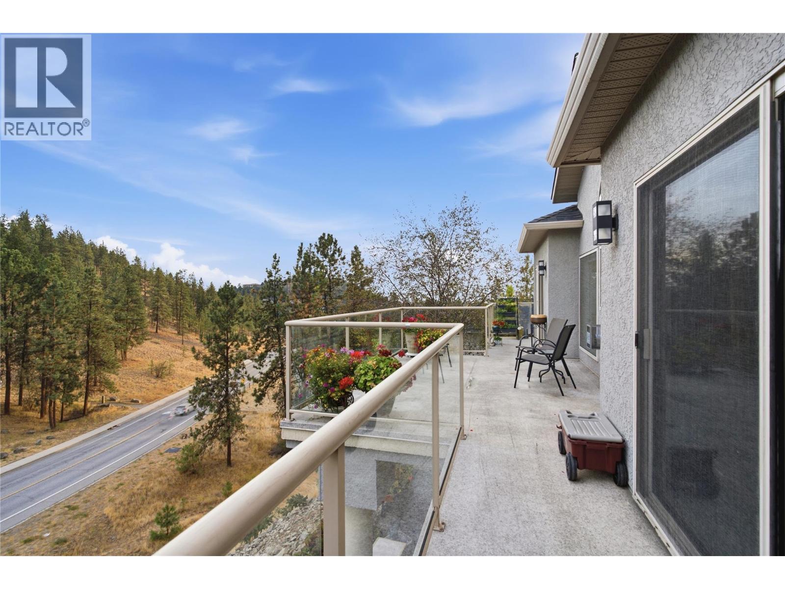2201 Lillooet Crescent, Kelowna, British Columbia  V1V 1W3 - Photo 29 - 10399885