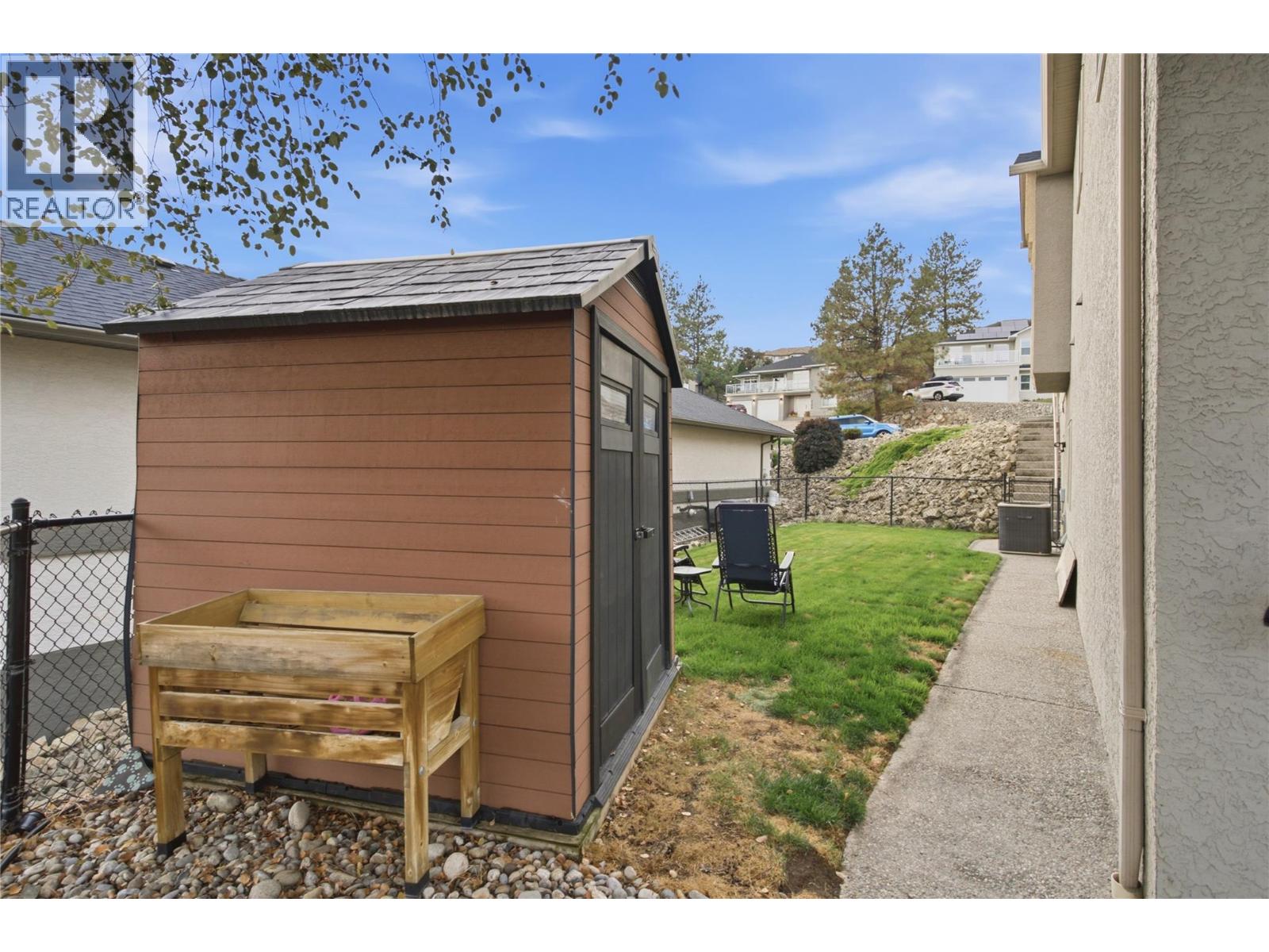 2201 Lillooet Crescent, Kelowna, British Columbia  V1V 1W3 - Photo 32 - 10399885