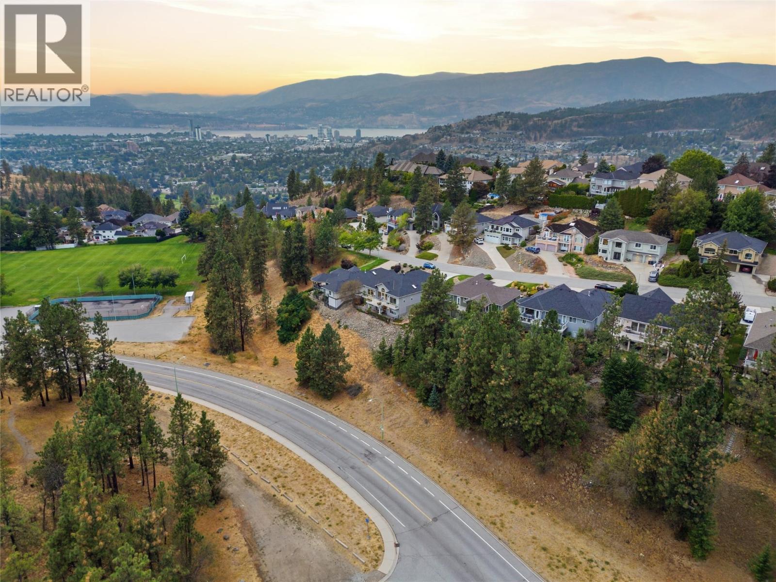 2201 Lillooet Crescent, Kelowna, British Columbia  V1V 1W3 - Photo 33 - 10399885