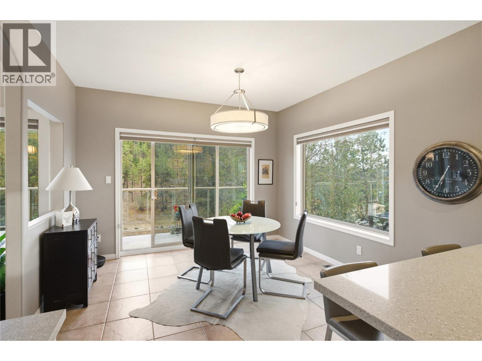 2201 Lillooet Crescent, Kelowna, British Columbia  V1V 1W3 - Photo 7 - 10399885
