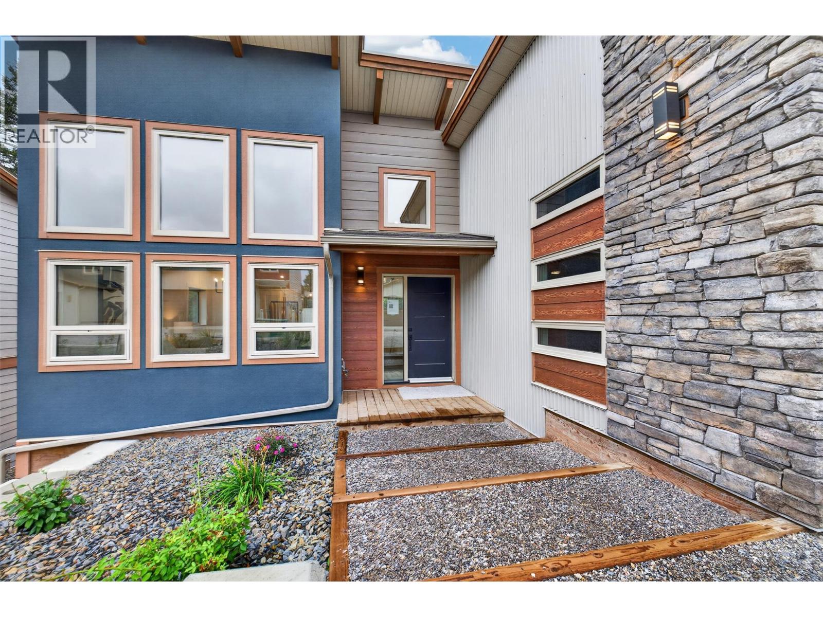 4926 Timber Ridge Road Unit# 50, Windermere, British Columbia  V0A 1K3 - Photo 3 - 10399798
