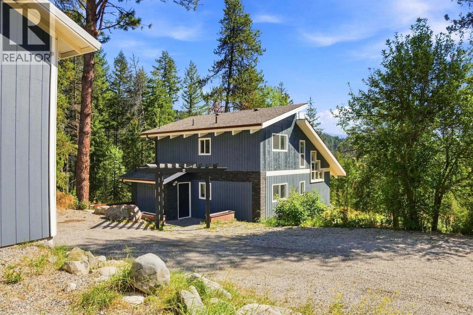 321 Philpott Road, Kelowna, British Columbia  V1P 1J6 - Photo 1 - 10399945