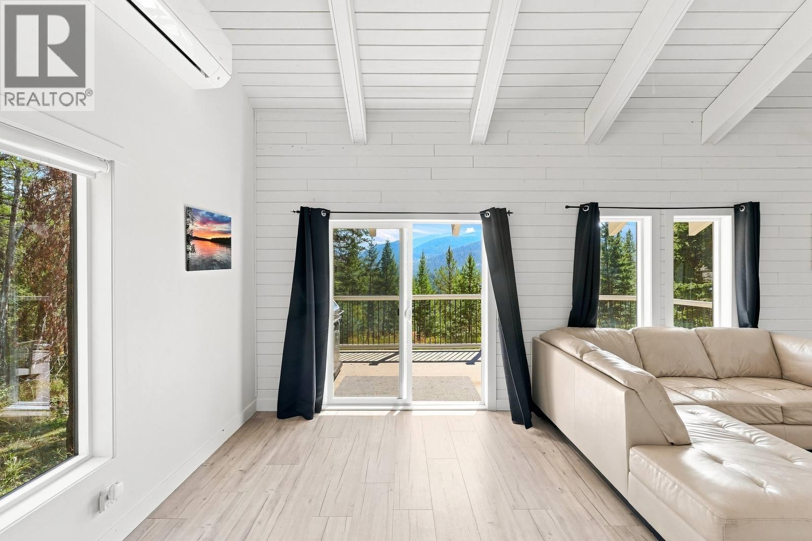 321 Philpott Road, Kelowna, British Columbia  V1P 1J6 - Photo 15 - 10399945