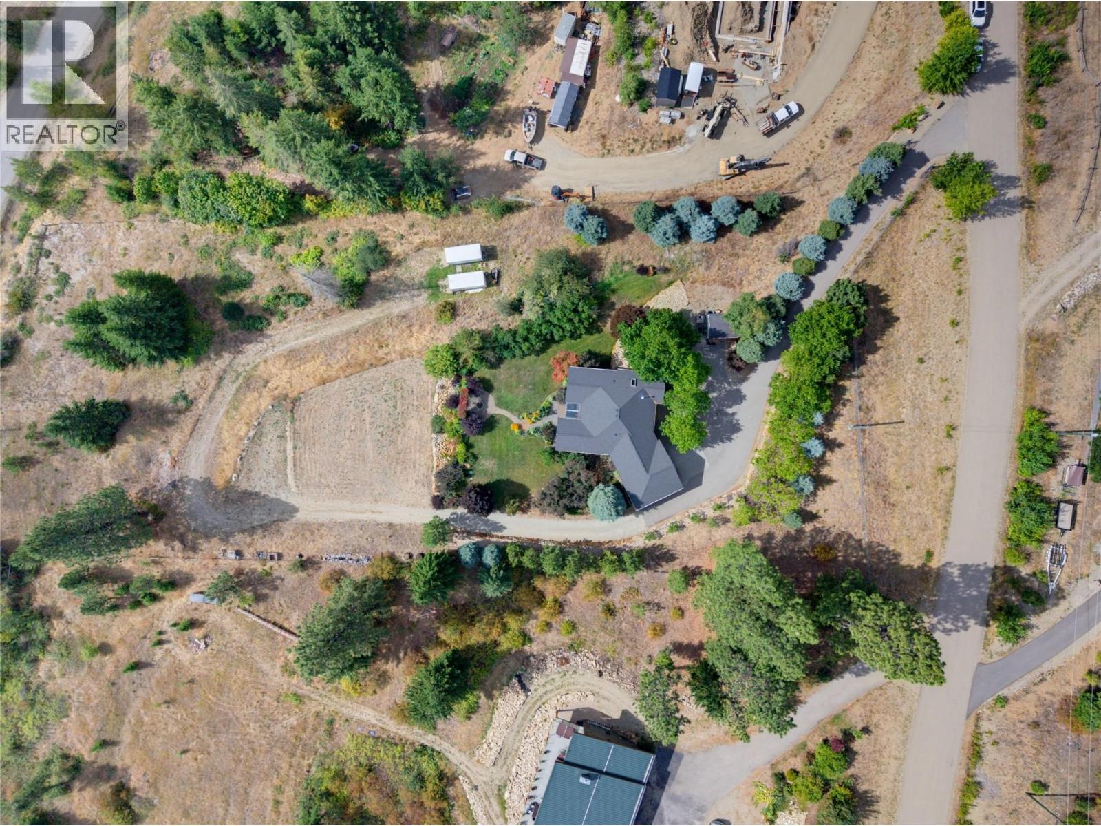 2708 Sunridge Place, Tappen, British Columbia  V0E 2X3 - Photo 77 - 10399675