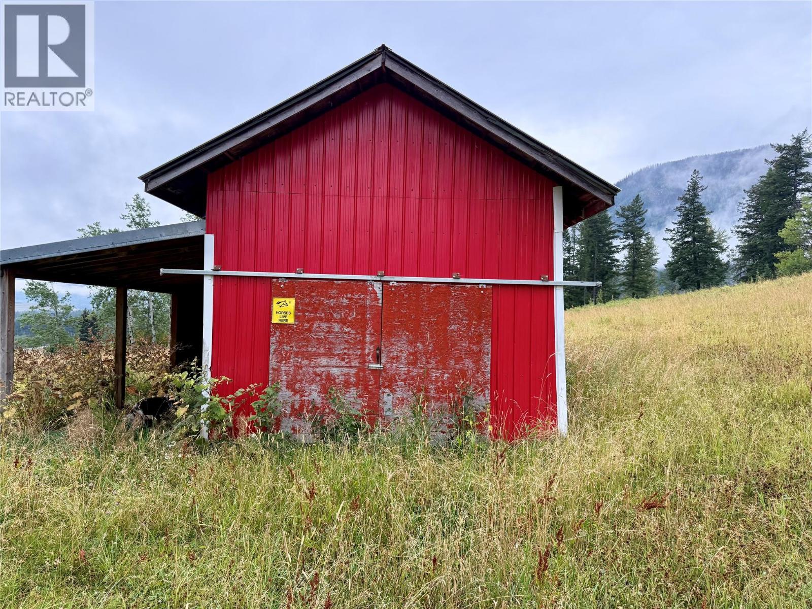 6801 Hillside Drive, Sparwood, British Columbia  V0B 2G3 - Photo 26 - 10400002
