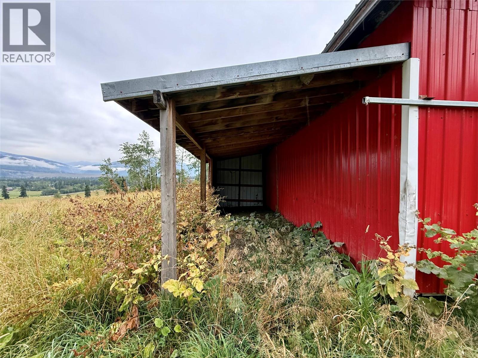 6801 Hillside Drive, Sparwood, British Columbia  V0B 2G3 - Photo 27 - 10400002