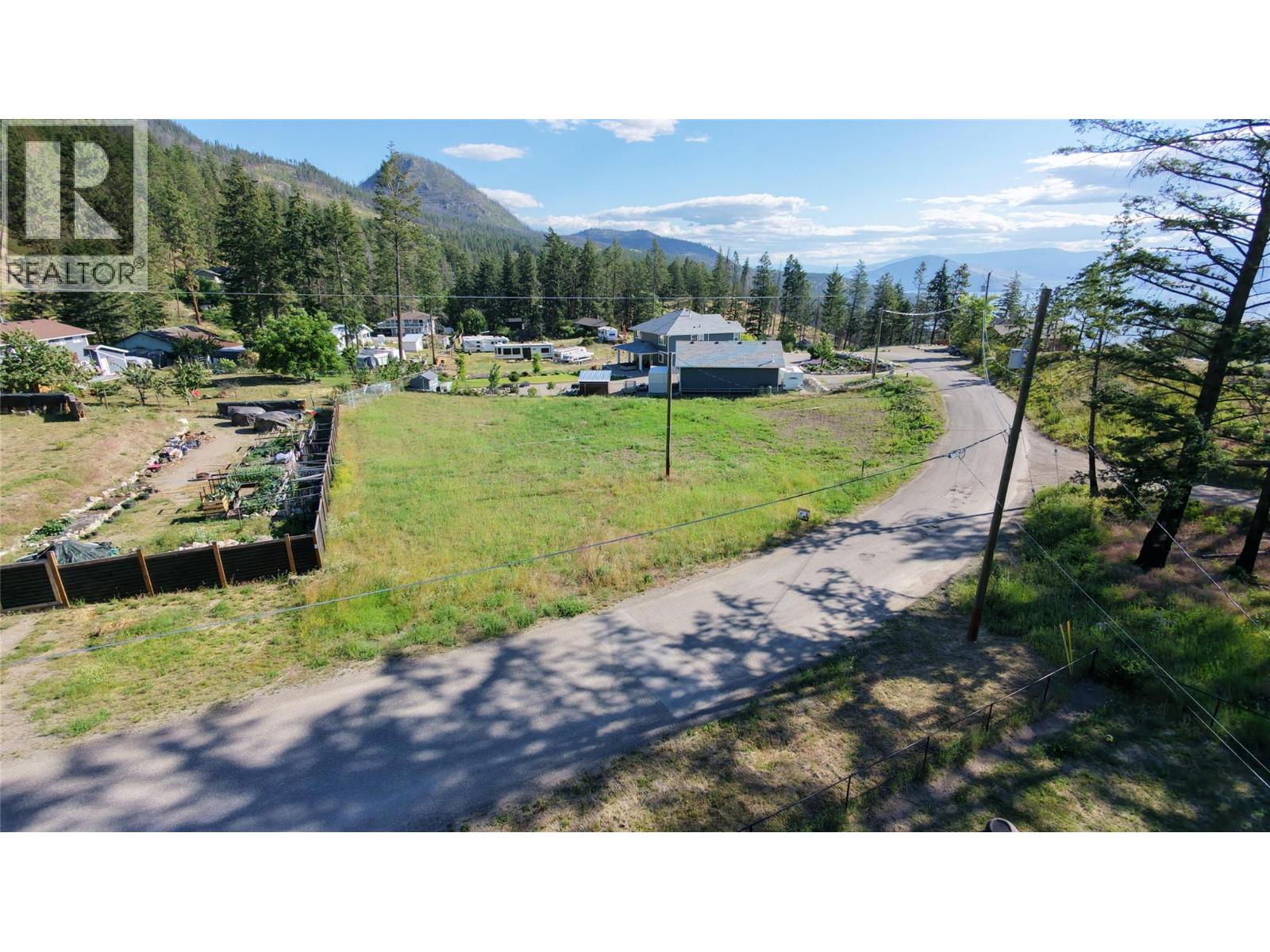 784 Udell Road, Vernon, British Columbia  V1H 2E3 - Photo 4 - 10399998