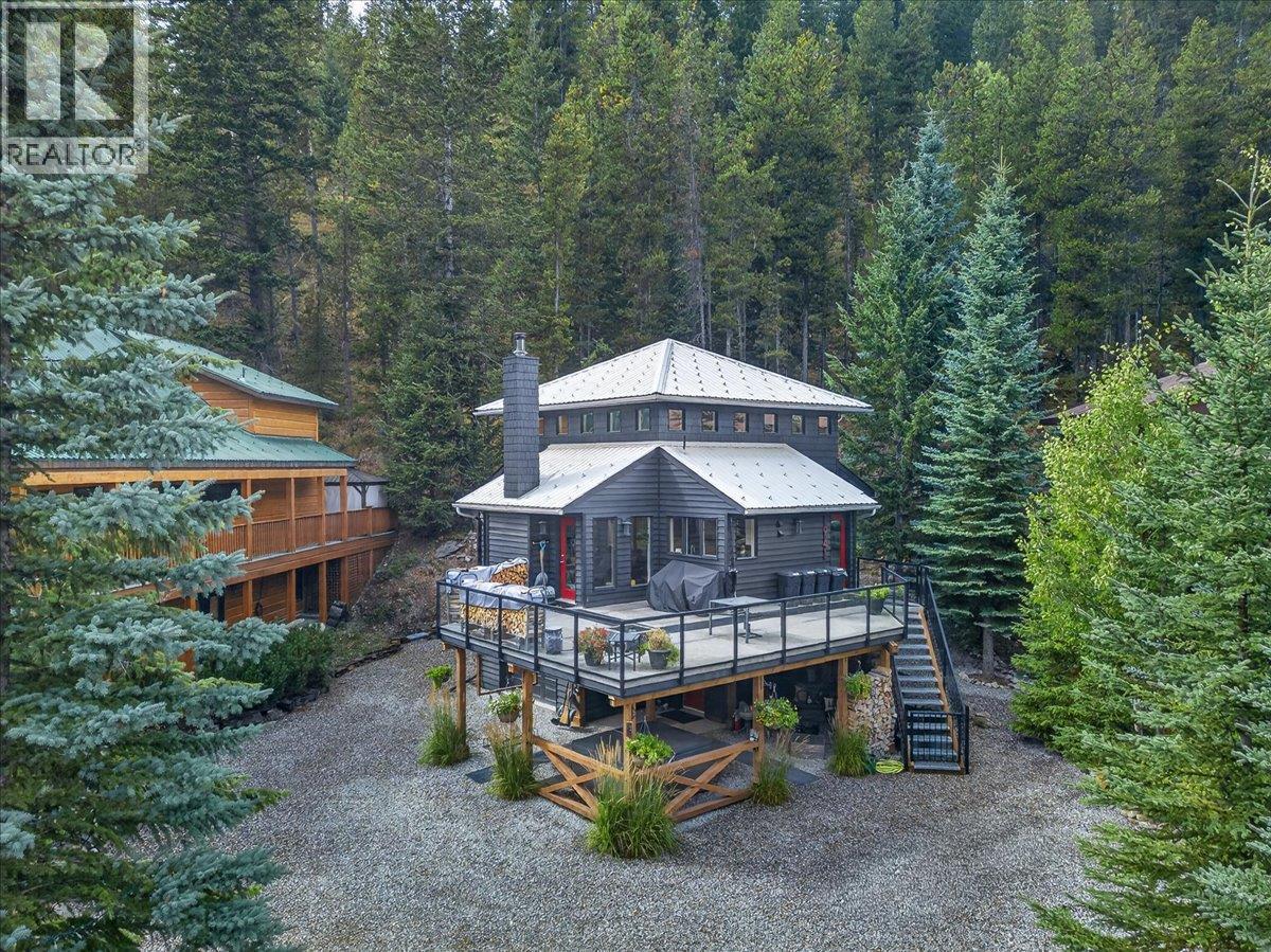 1941 Greywolf Drive, Panorama, British Columbia  V0A 1T0 - Photo 1 - 10400006