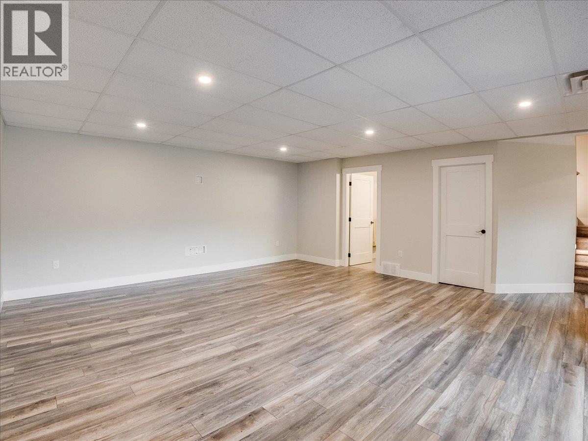 8305 Old Waneta Road, Trail, British Columbia  V1R 4W9 - Photo 20 - 10400044