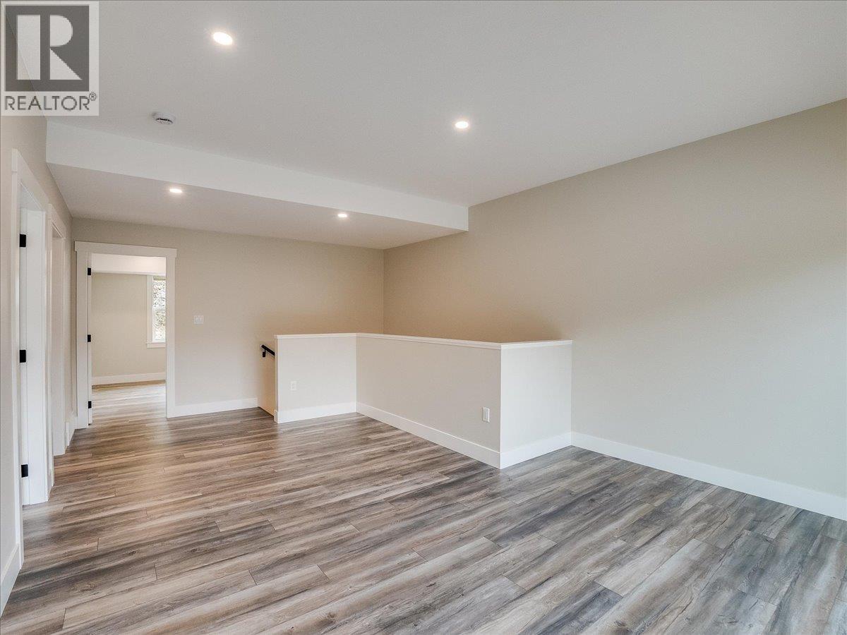 8305 Old Waneta Road, Trail, British Columbia  V1R 4W9 - Photo 42 - 10400044