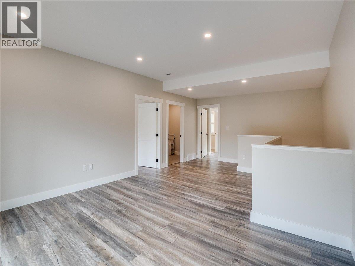 8305 Old Waneta Road, Trail, British Columbia  V1R 4W9 - Photo 43 - 10400044