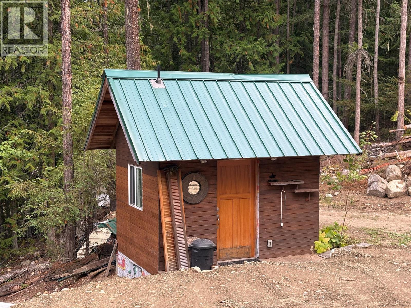879 Lewis Road, Harrop, British Columbia  V1L 6P7 - Photo 30 - 10399884