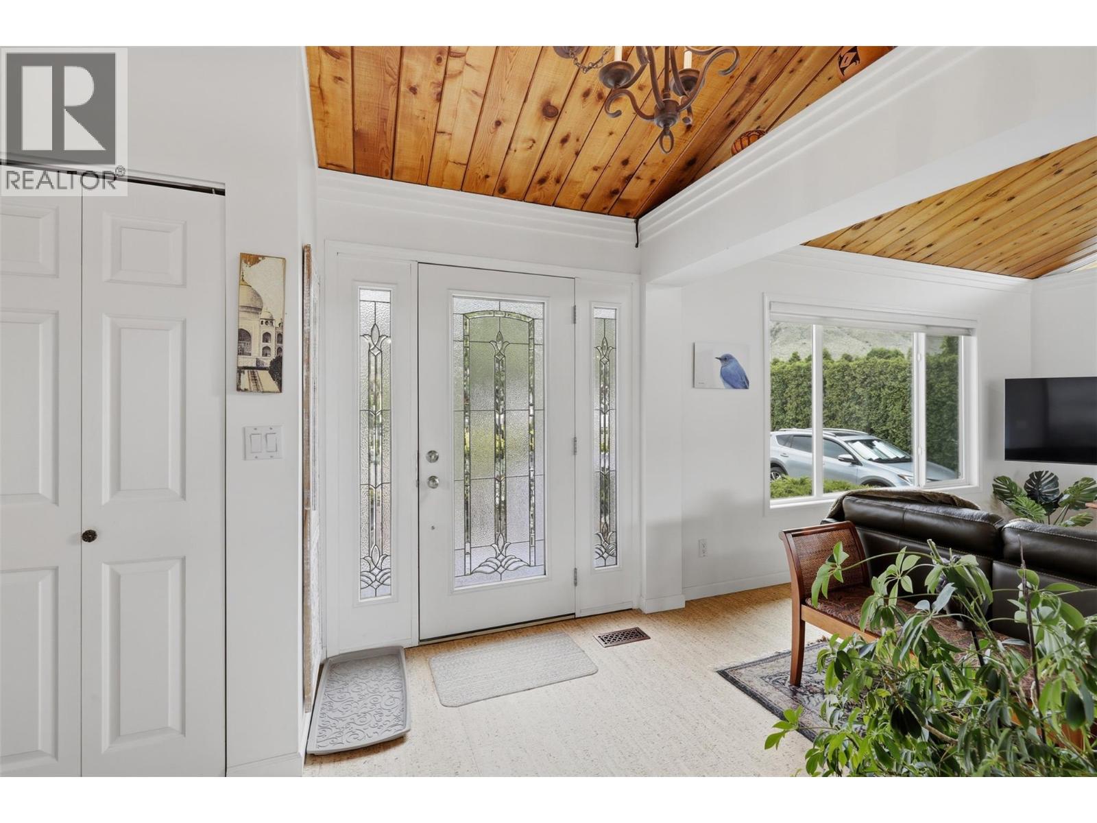230 Vista Place, Ashcroft, British Columbia  V0K 1A0 - Photo 5 - 10399989