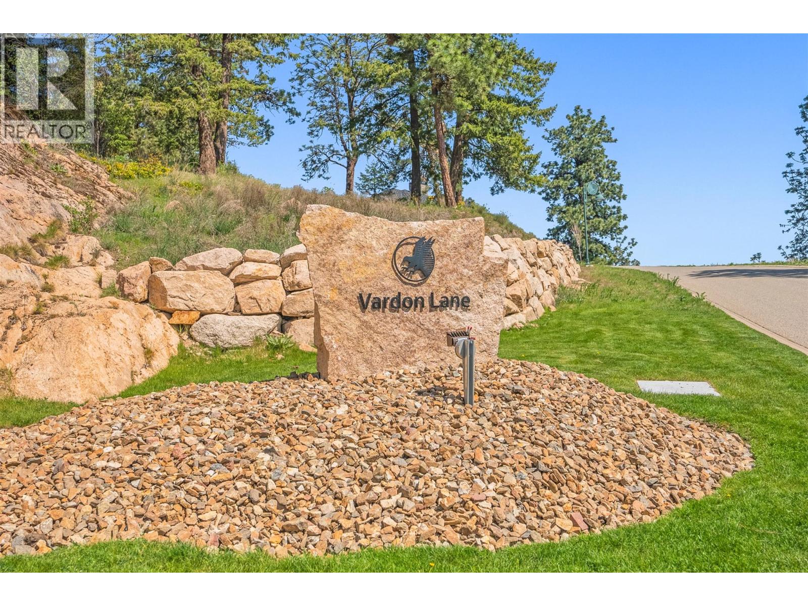 501 Vardon Lane, Vernon, British Columbia  V1H 1Y4 - Photo 13 - 10400040