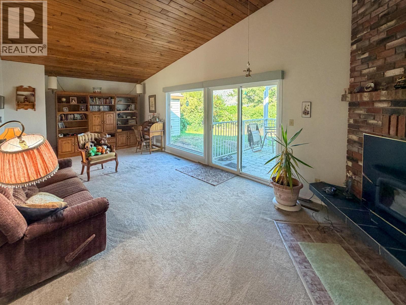 5 Killdeer Place, Osoyoos, British Columbia  V0H 1V5 - Photo 10 - 10400011