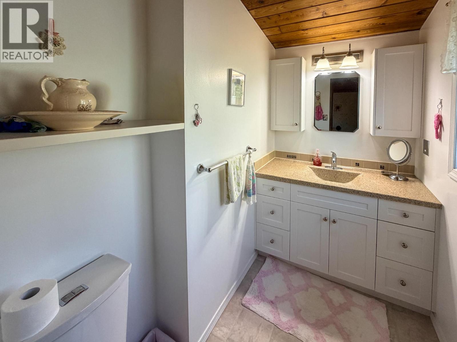 5 Killdeer Place, Osoyoos, British Columbia  V0H 1V5 - Photo 17 - 10400011