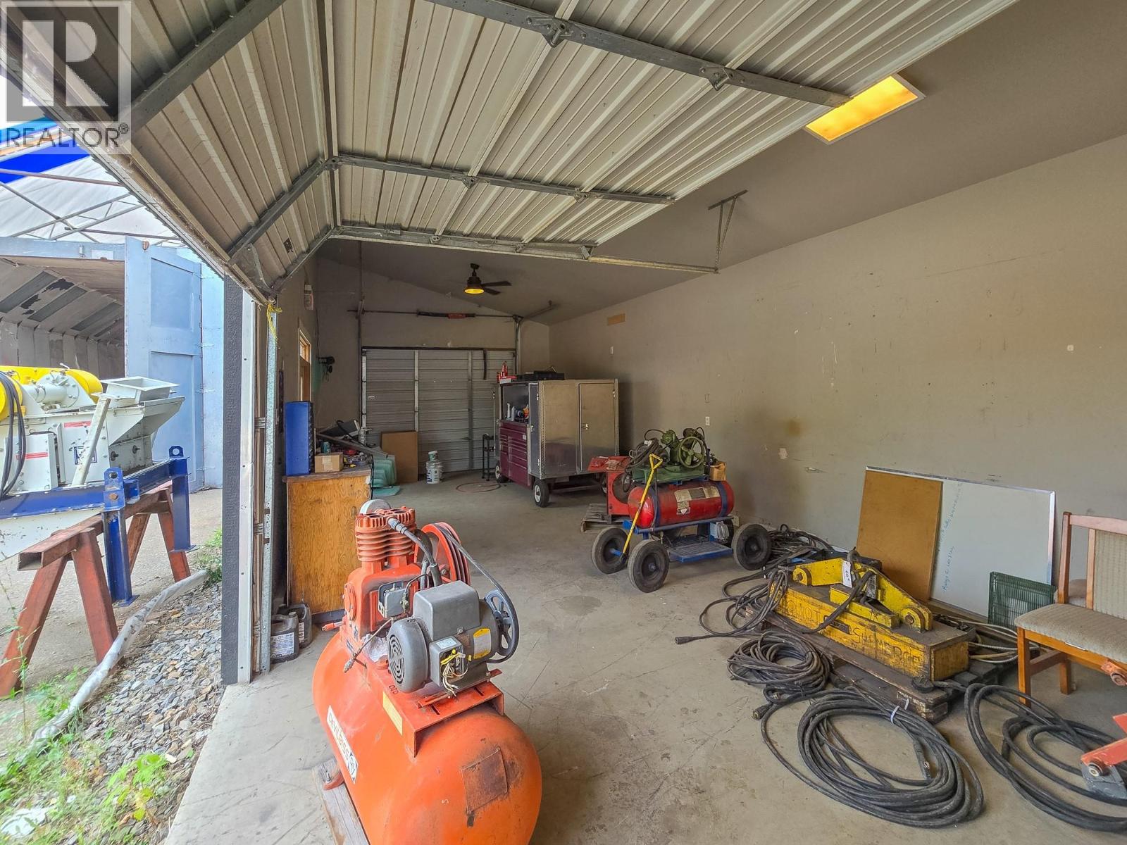1660 Shuswap Avenue, Lumby, British Columbia  V0E 2G7 - Photo 25 - 10399755