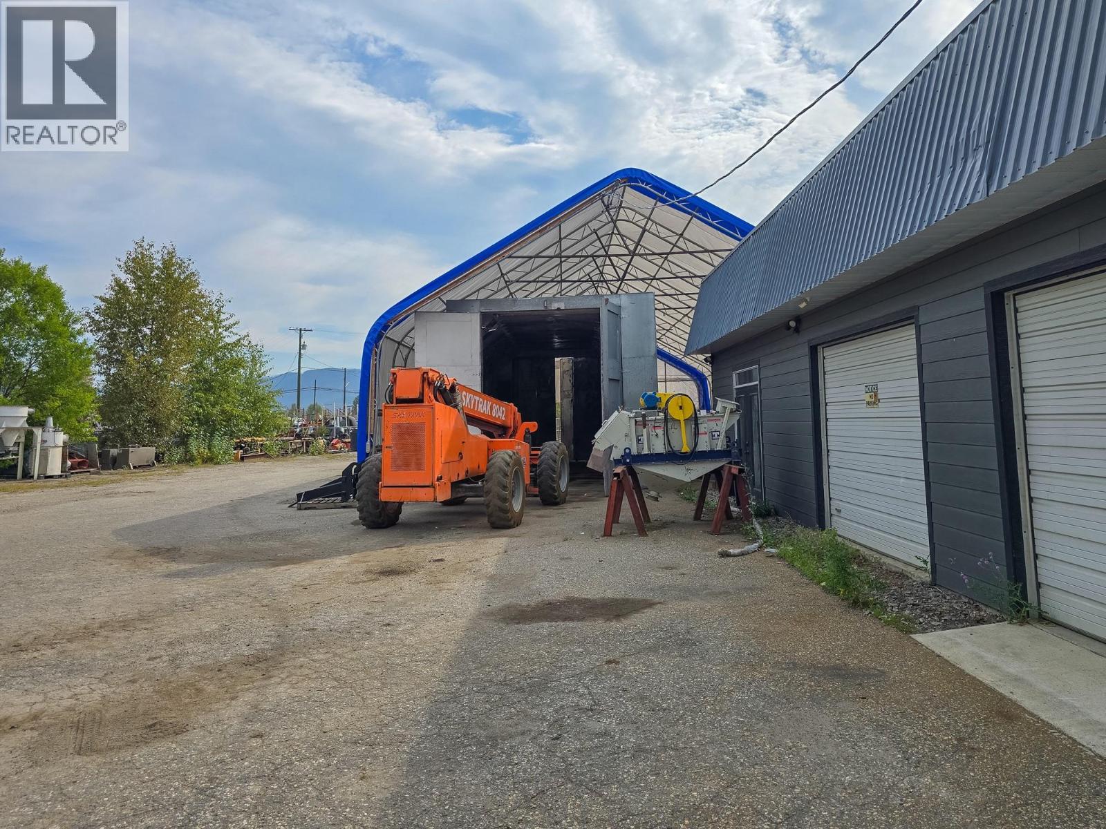 1660 Shuswap Avenue, Lumby, British Columbia  V0E 2G7 - Photo 32 - 10399755