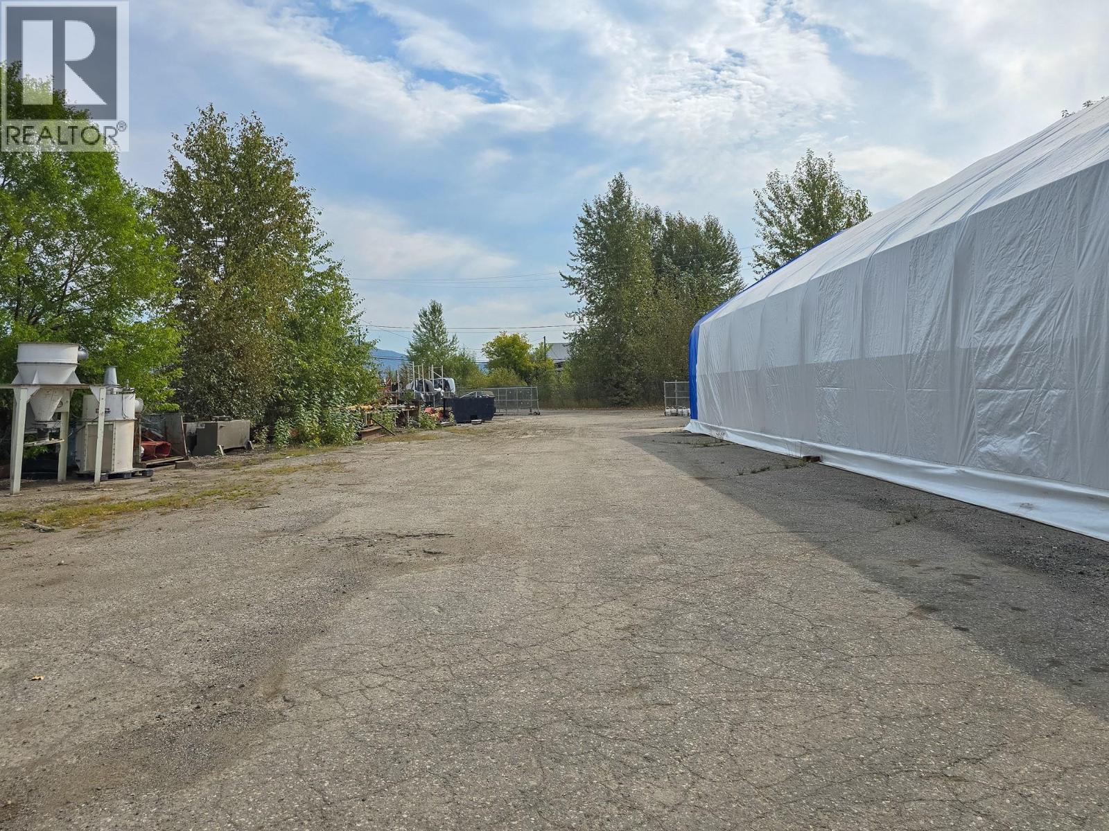 1660 Shuswap Avenue, Lumby, British Columbia  V0E 2G7 - Photo 34 - 10399755