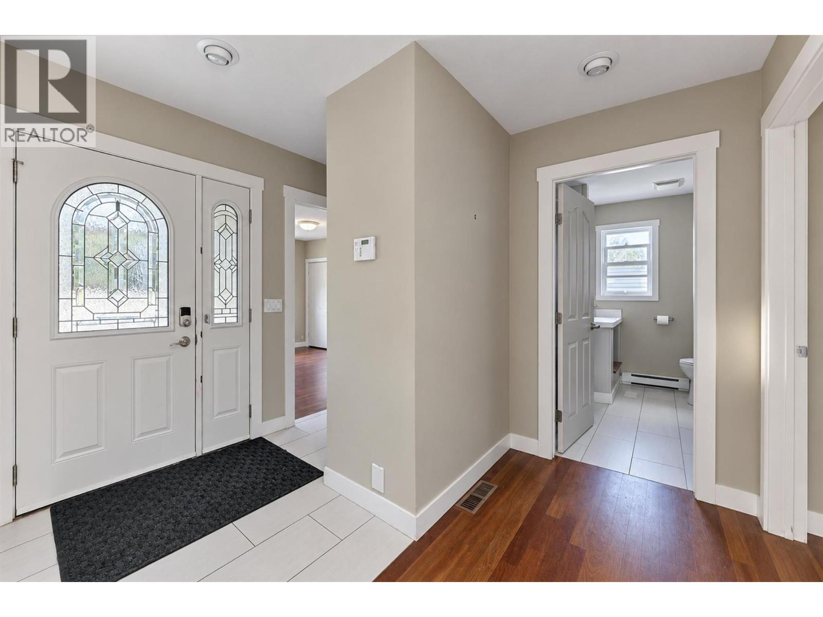 674 Muir Road, Kelowna, British Columbia  V1Z 3W2 - Photo 11 - 10399655