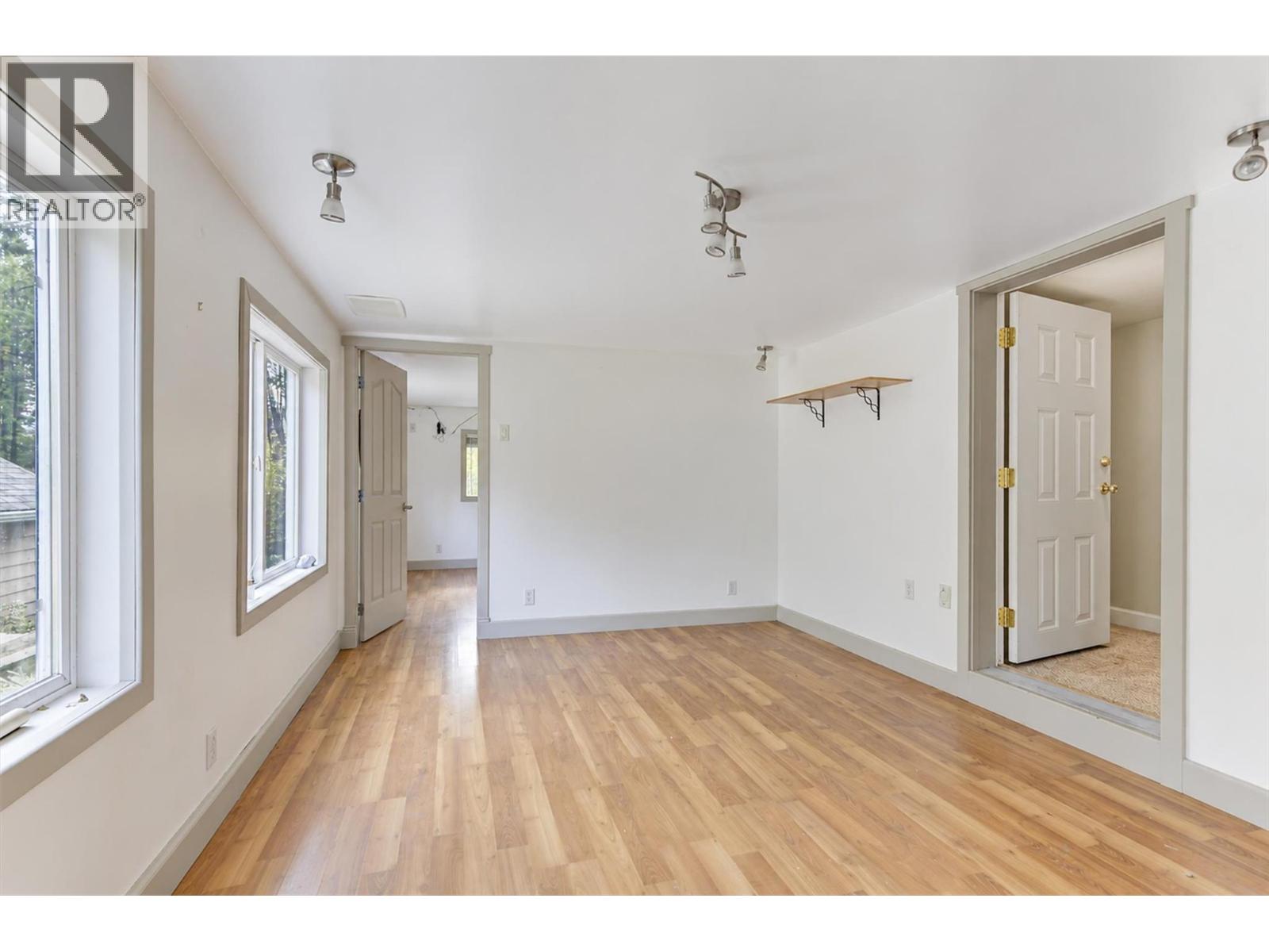 674 Muir Road, Kelowna, British Columbia  V1Z 3W2 - Photo 44 - 10399655