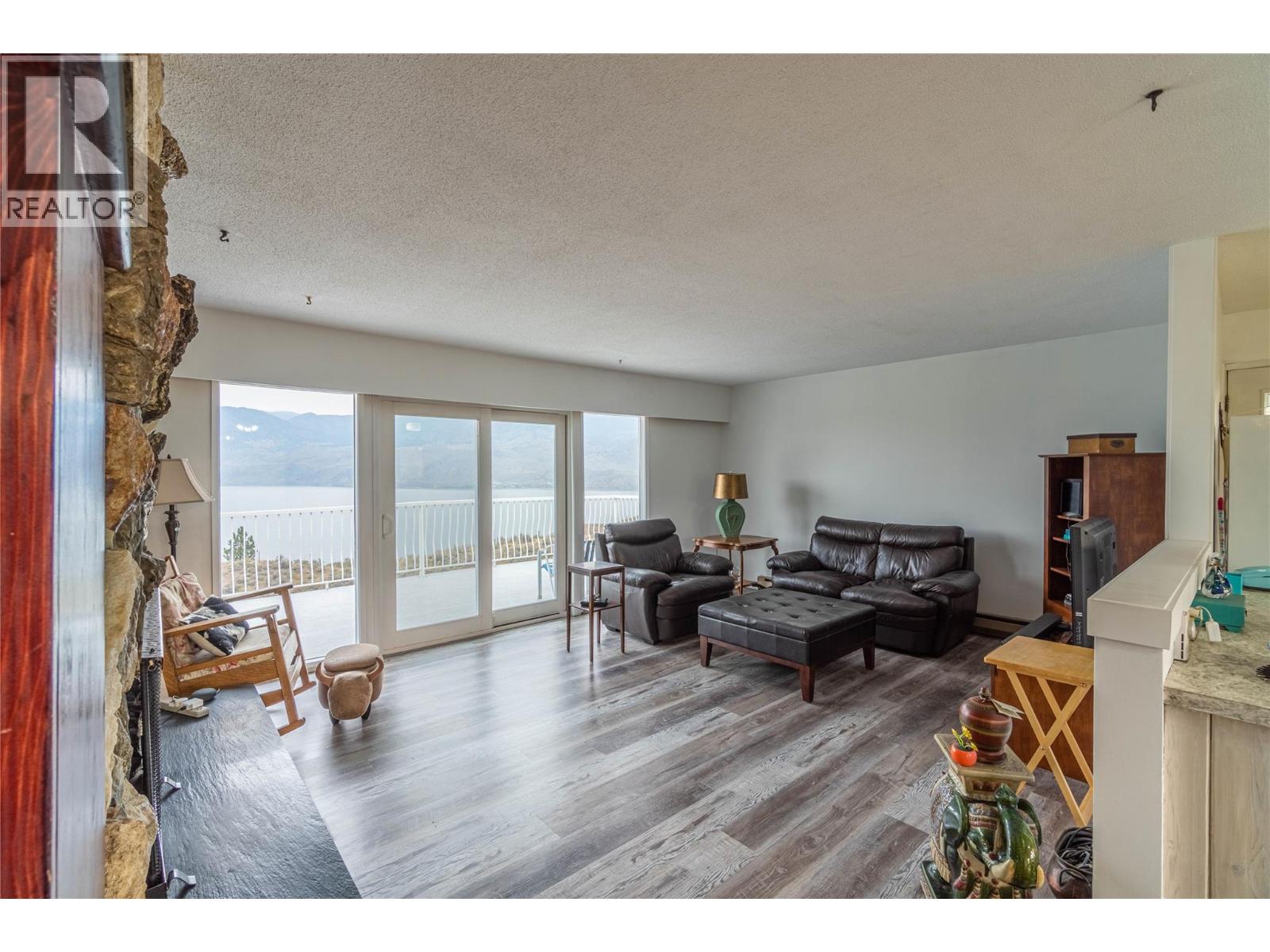 6009 West Trans Canada Highway, Kamloops, British Columbia  V1S 2A2 - Photo 7 - 10399564