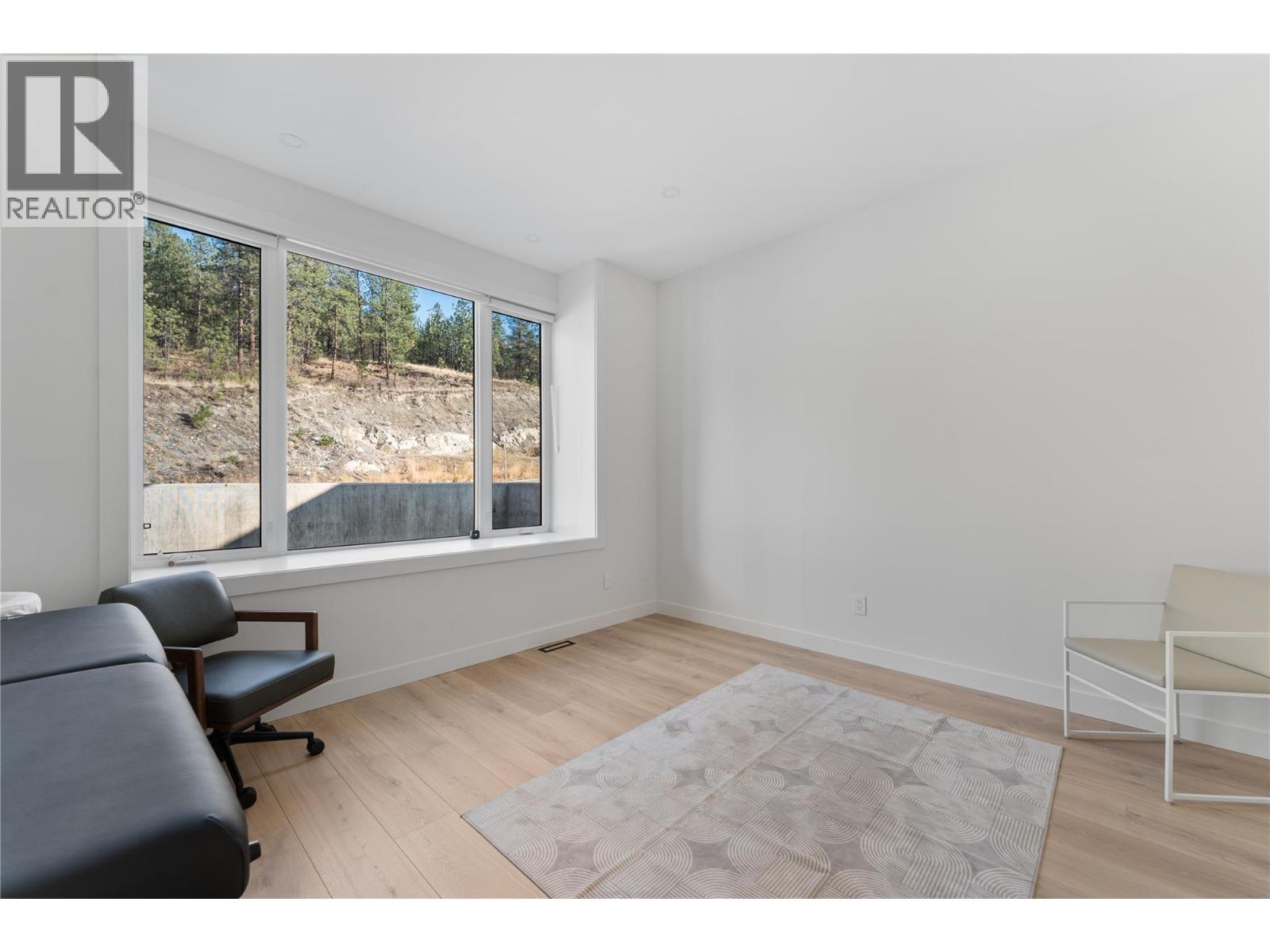 2703 Hawthorn Drive, Penticton, British Columbia  V2A 9A9 - Photo 27 - 10398865