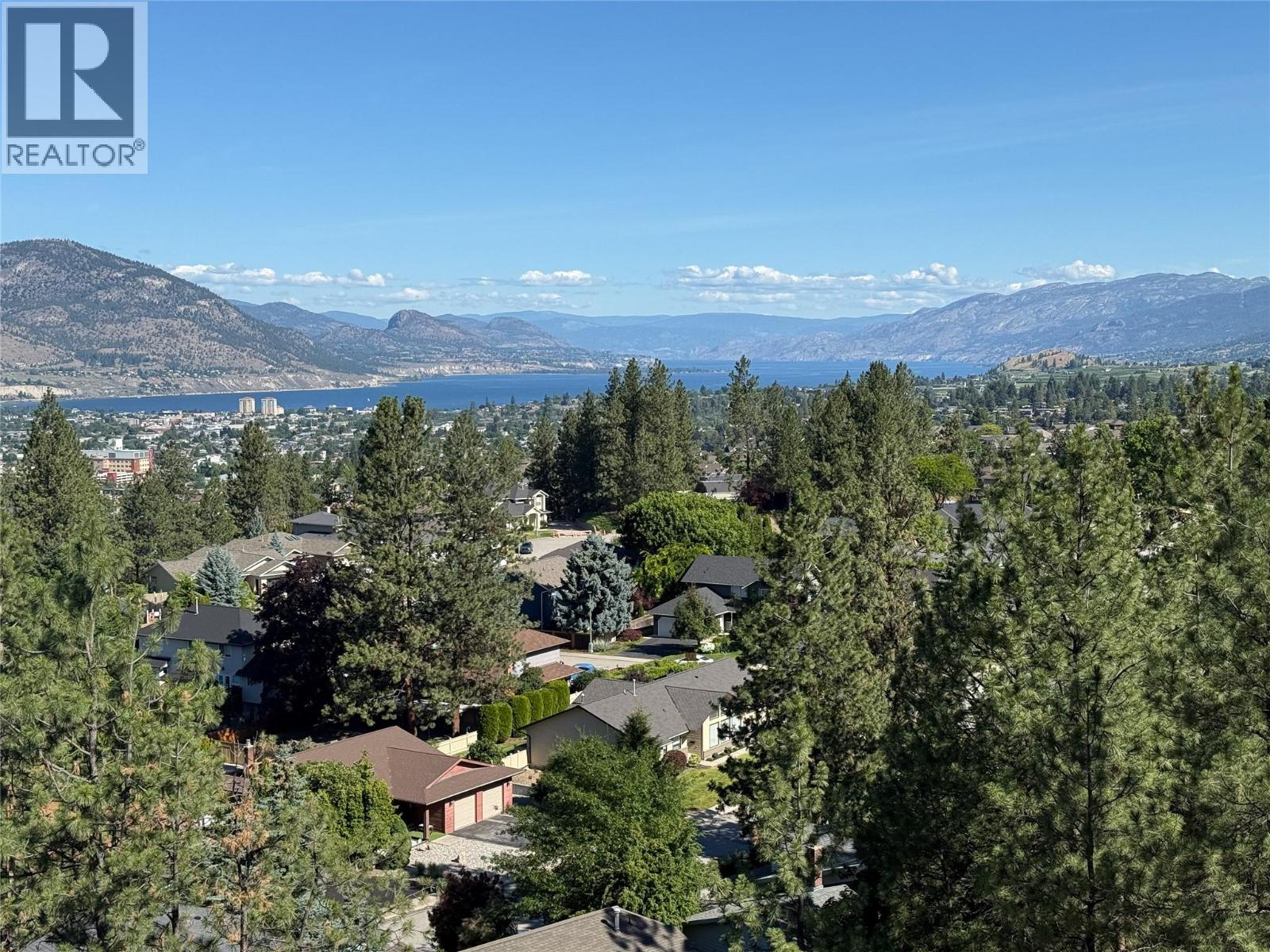 2703 Hawthorn Drive, Penticton, British Columbia  V2A 9A9 - Photo 35 - 10398865