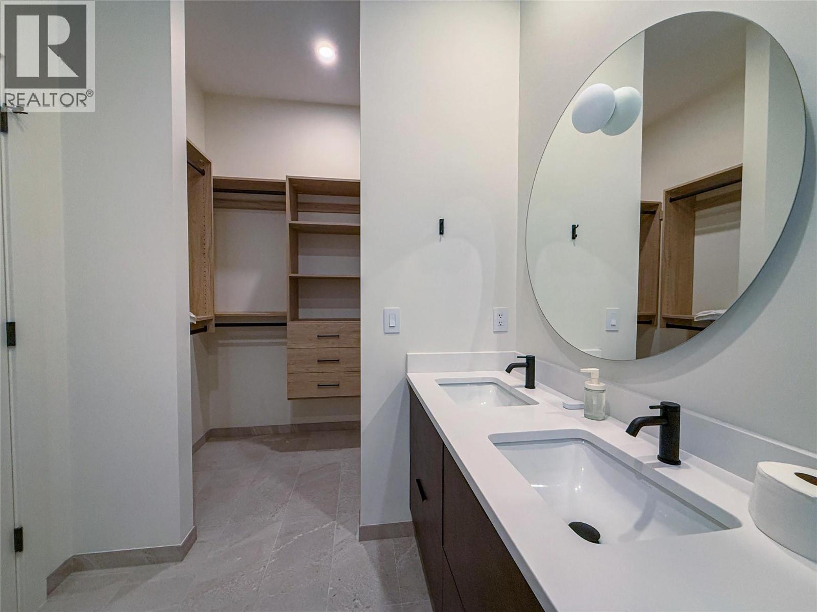 2703 Hawthorn Drive, Penticton, British Columbia  V2A 9A9 - Photo 59 - 10398865