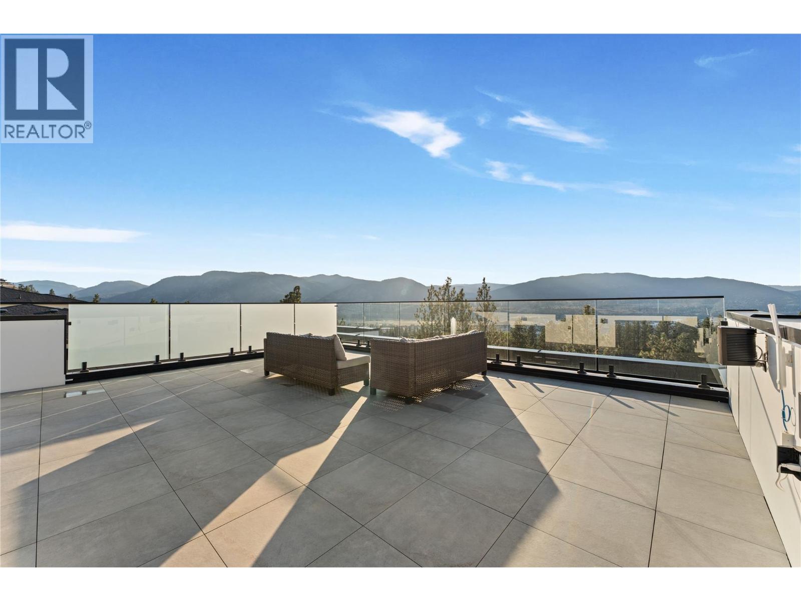 2703 Hawthorn Drive, Penticton, British Columbia  V2A 9A9 - Photo 68 - 10398865