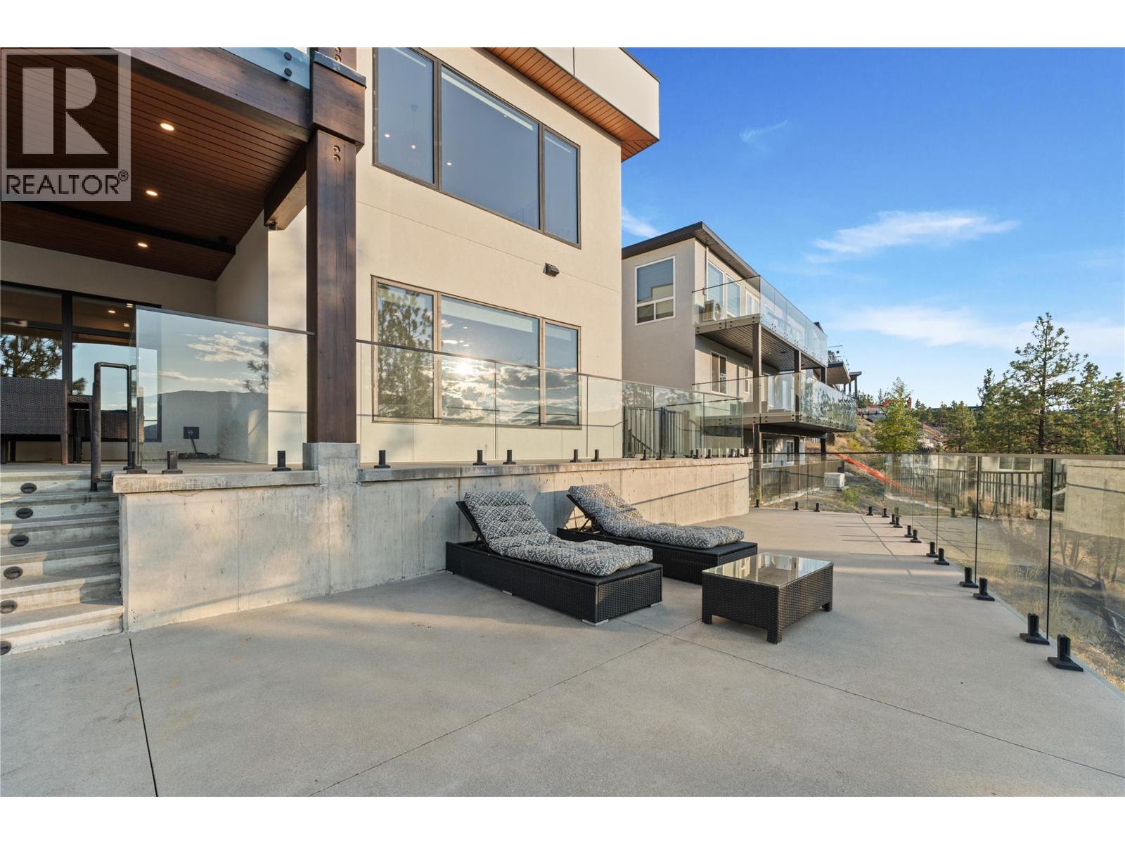 2703 Hawthorn Drive, Penticton, British Columbia  V2A 9A9 - Photo 76 - 10398865