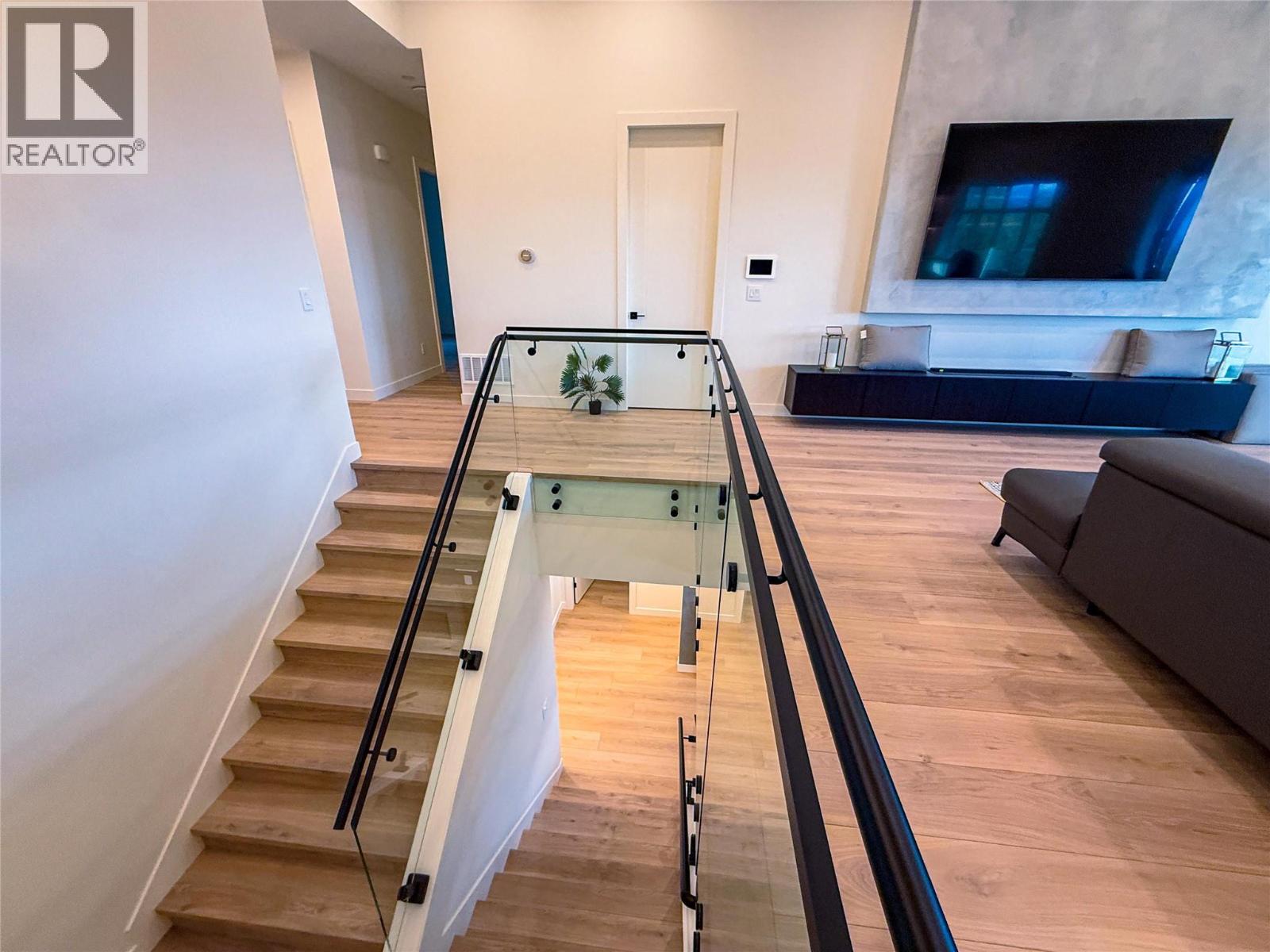 2703 Hawthorn Drive, Penticton, British Columbia  V2A 9A9 - Photo 85 - 10398865