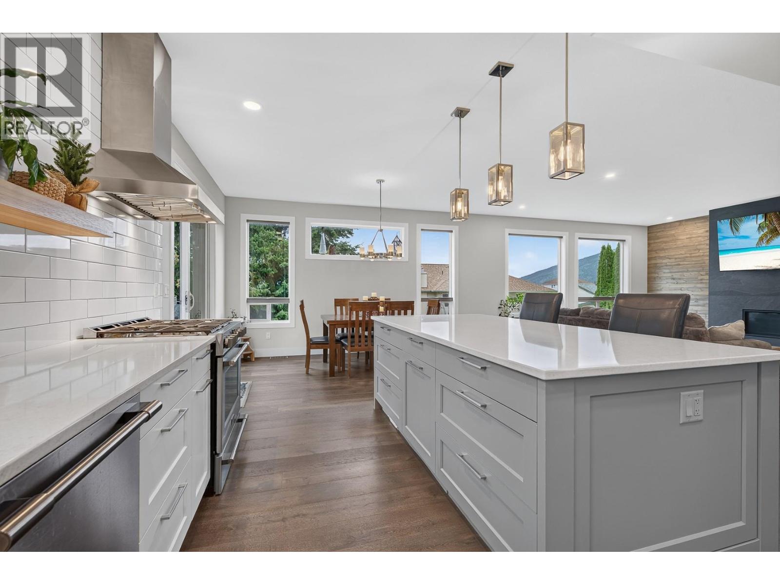 2291 4b Avenue Se, Salmon Arm, British Columbia  V1E 1K9 - Photo 17 - 10398785