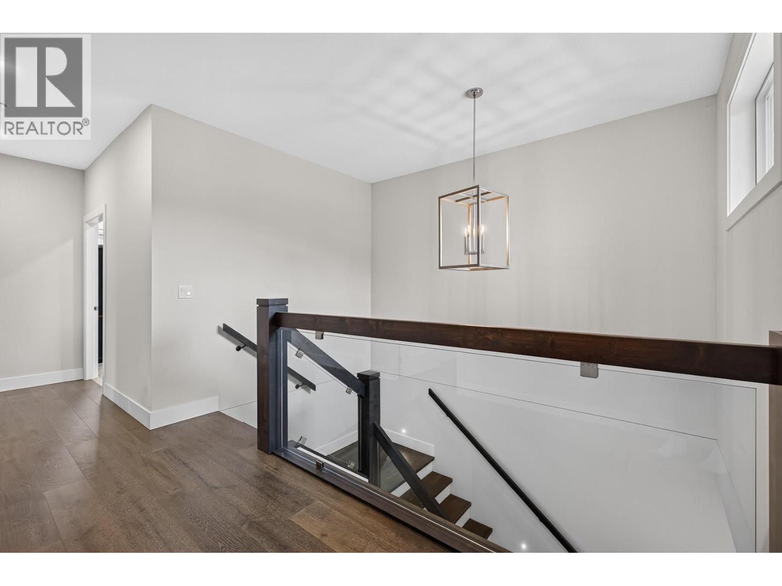 2291 4b Avenue Se, Salmon Arm, British Columbia  V1E 1K9 - Photo 41 - 10398785