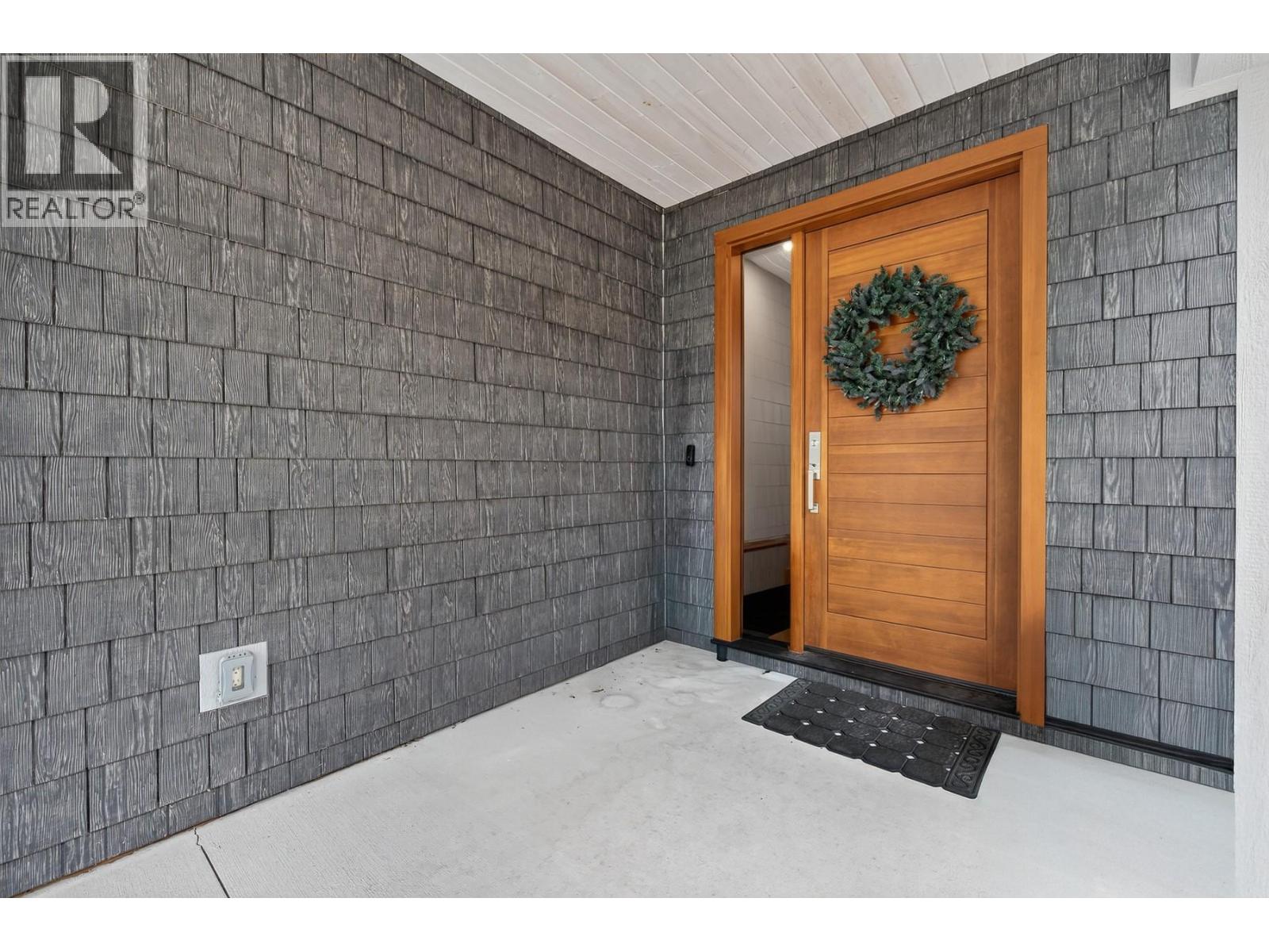 2291 4b Avenue Se, Salmon Arm, British Columbia  V1E 1K9 - Photo 5 - 10398785