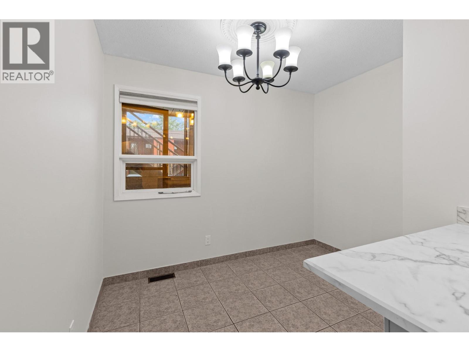 1660 Ufton Court Unit# 103, Kelowna, British Columbia  V1Y 8G7 - Photo 8 - 10400001