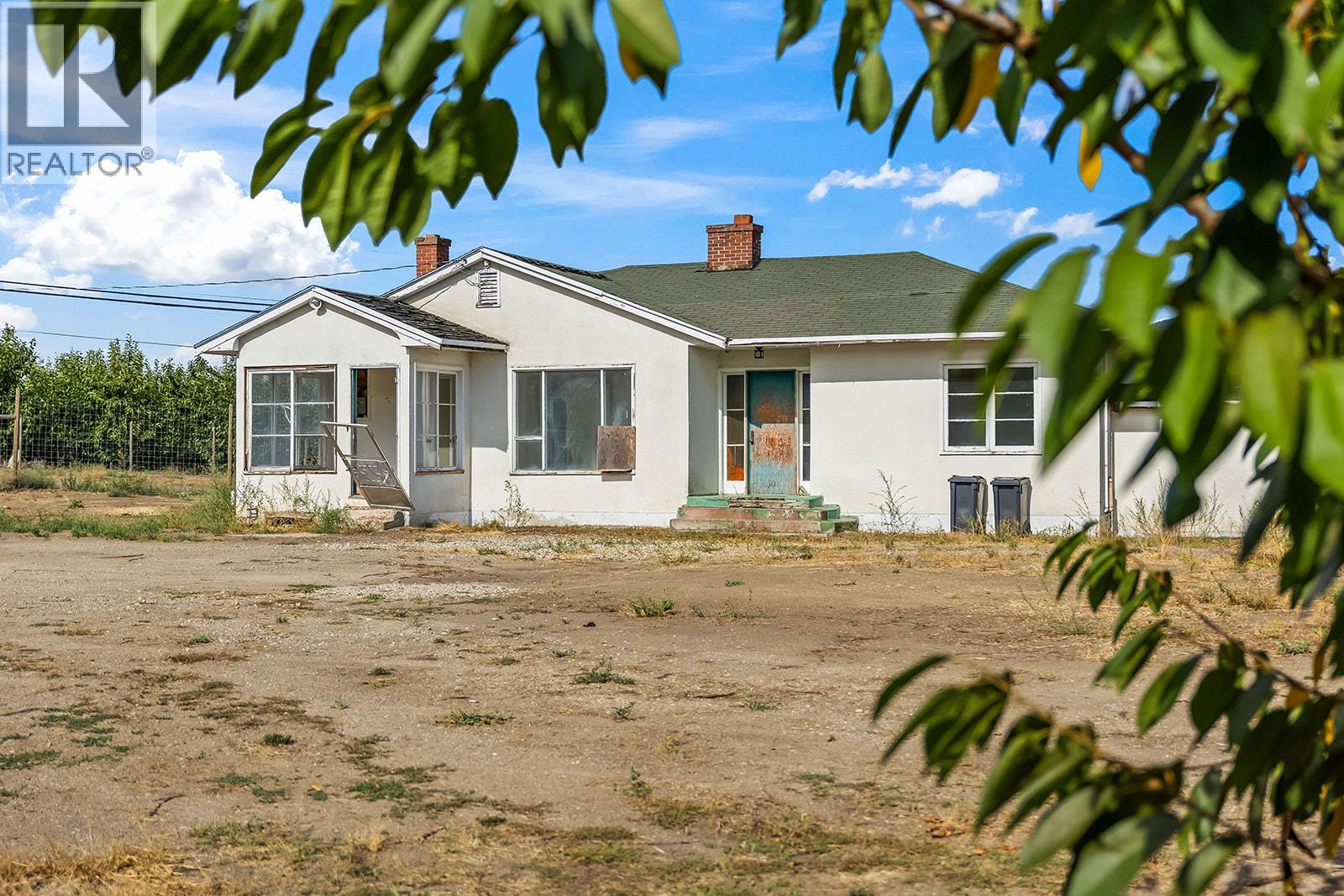2651 Camp Road, Lake Country, British Columbia  V4V 1K4 - Photo 1 - 10400086
