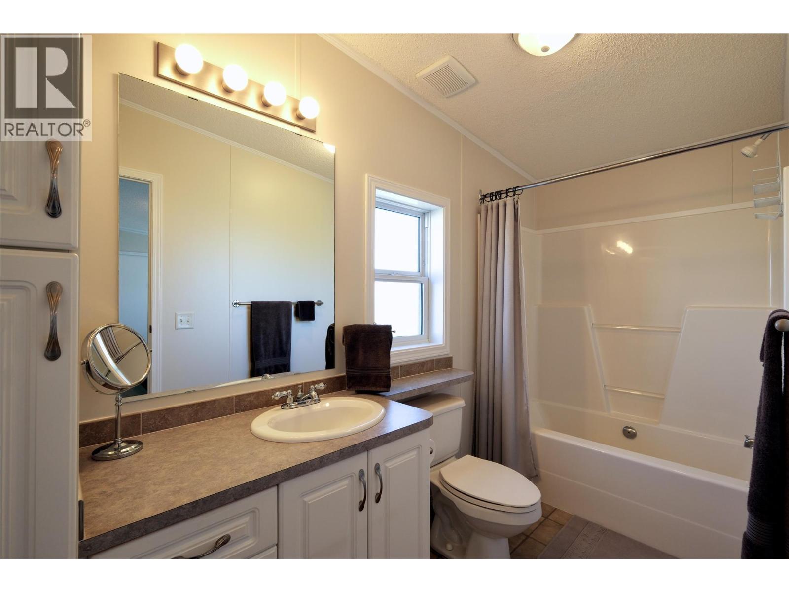 9410 115th Street Unit# 33, Osoyoos, British Columbia  V0H 1V5 - Photo 18 - 10400018