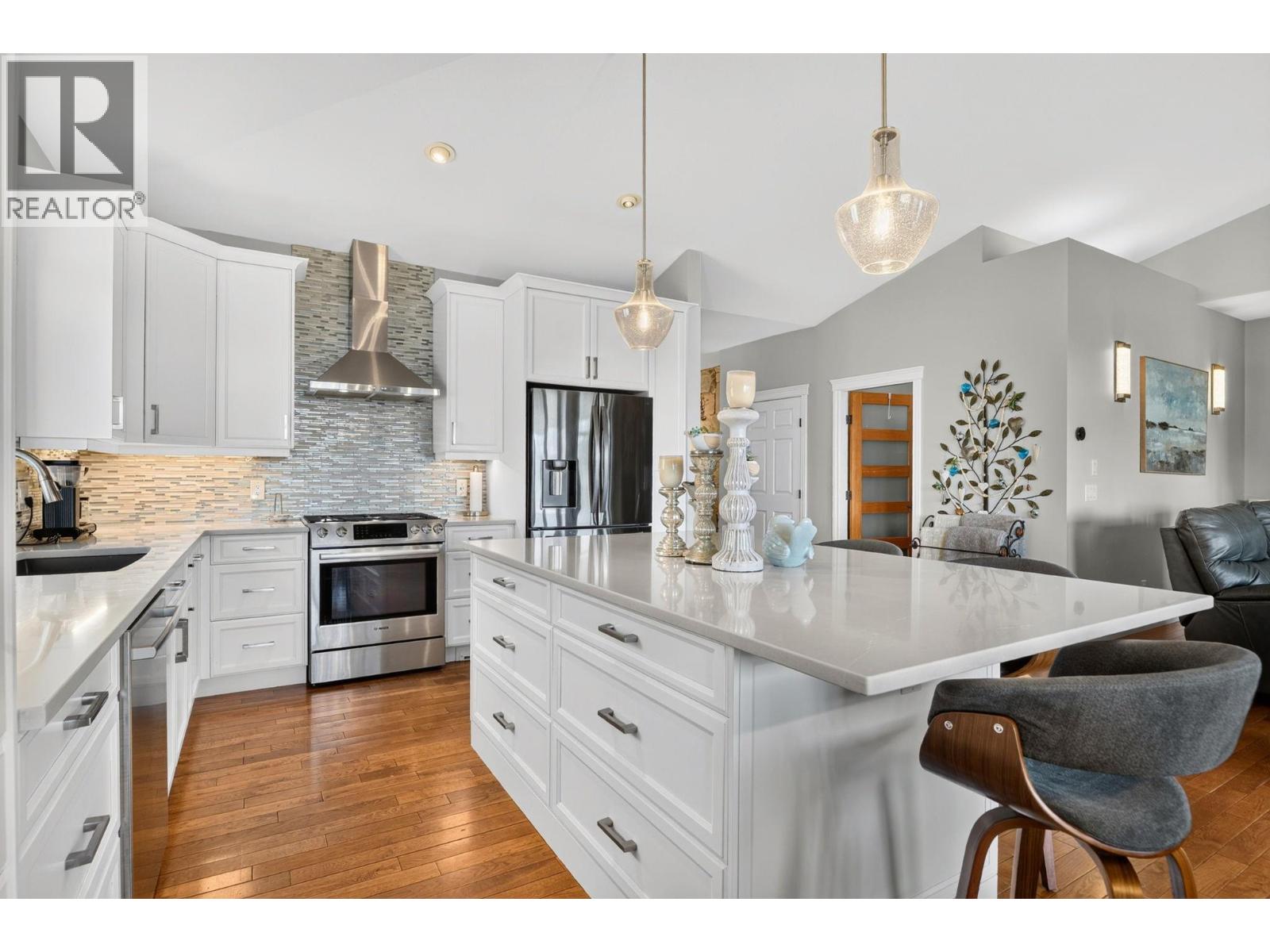 871 Kuipers Crescent, Kelowna, British Columbia  V1W 5B1 - Photo 18 - 10400074