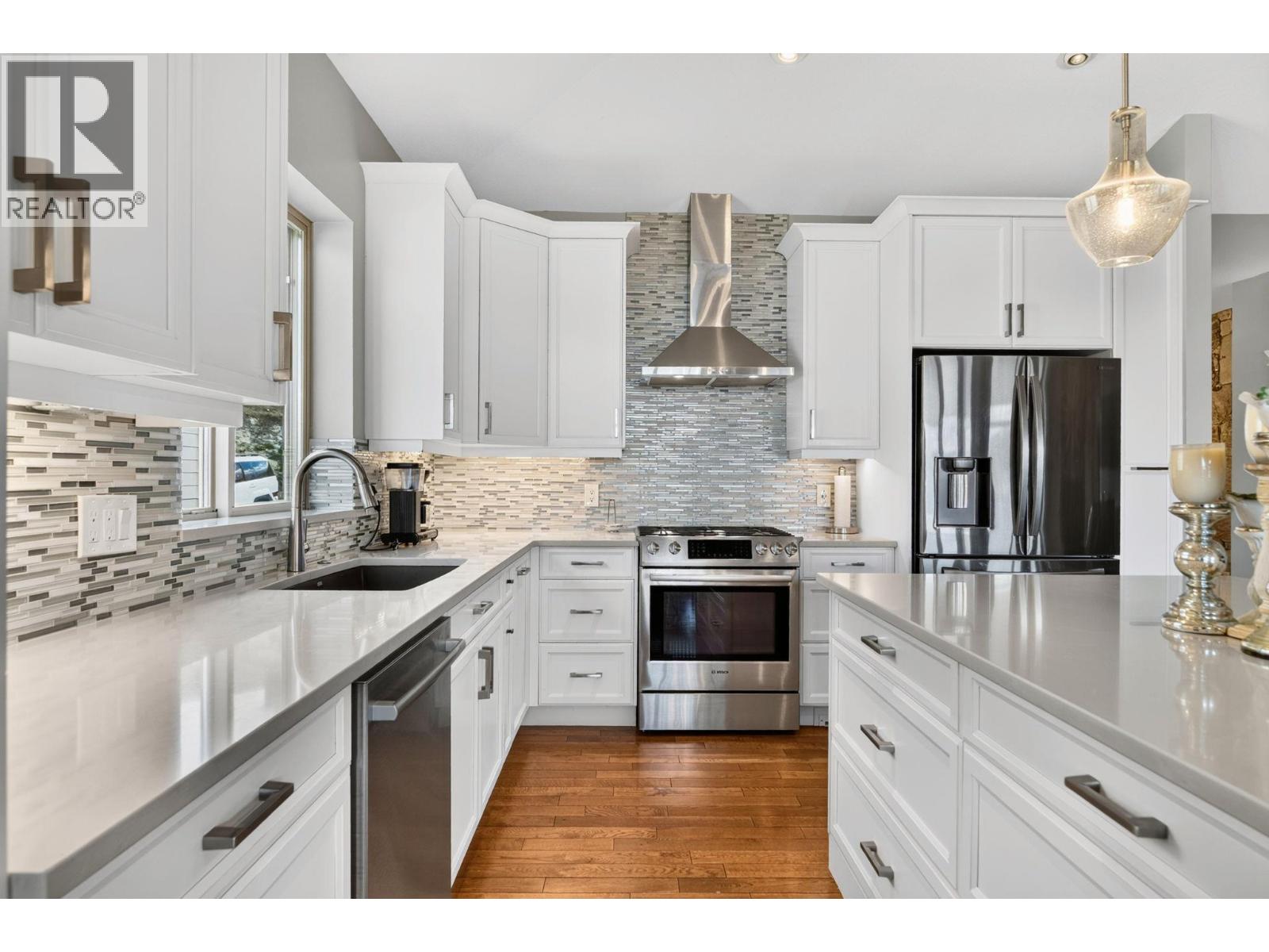 871 Kuipers Crescent, Kelowna, British Columbia  V1W 5B1 - Photo 19 - 10400074
