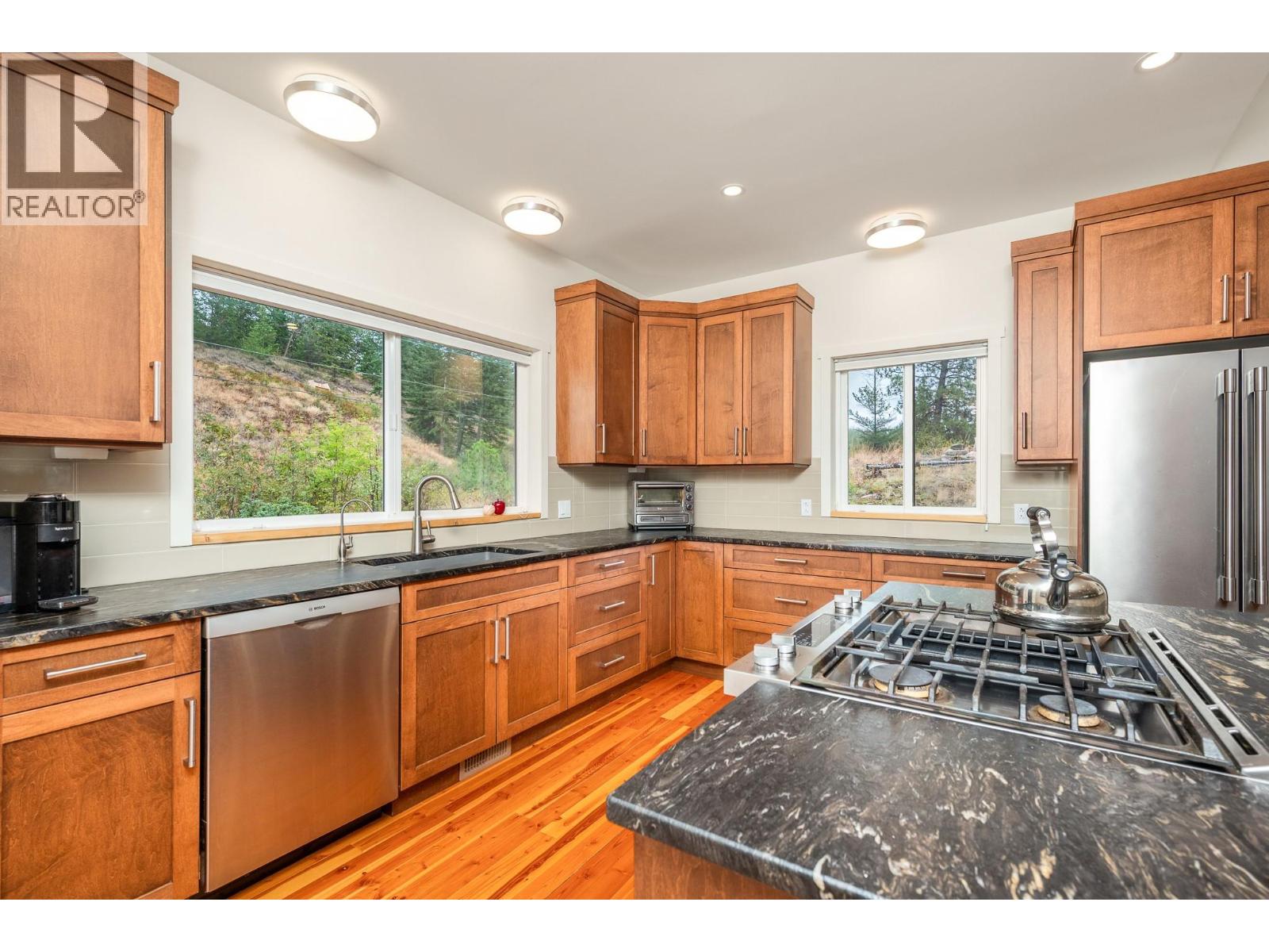 7936 Mclennan Road, Vernon, British Columbia  V1B 3S7 - Photo 13 - 10398711