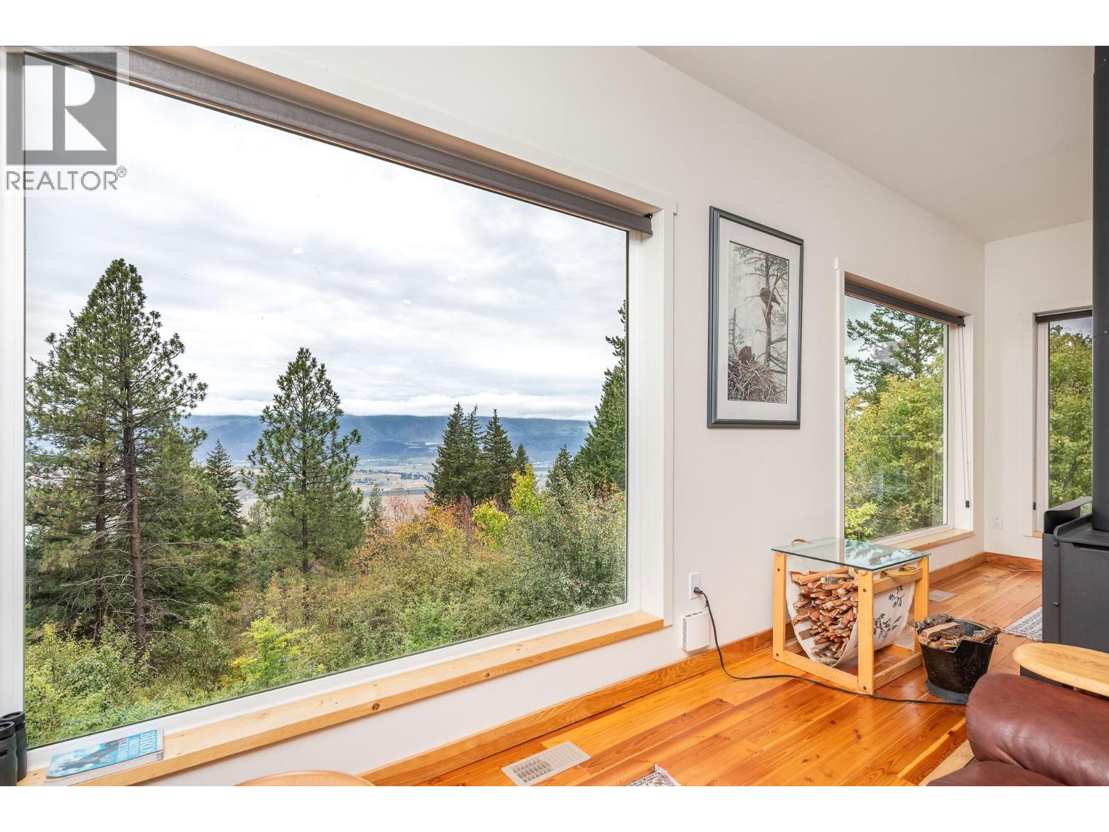 7936 Mclennan Road, Vernon, British Columbia  V1B 3S7 - Photo 8 - 10398711