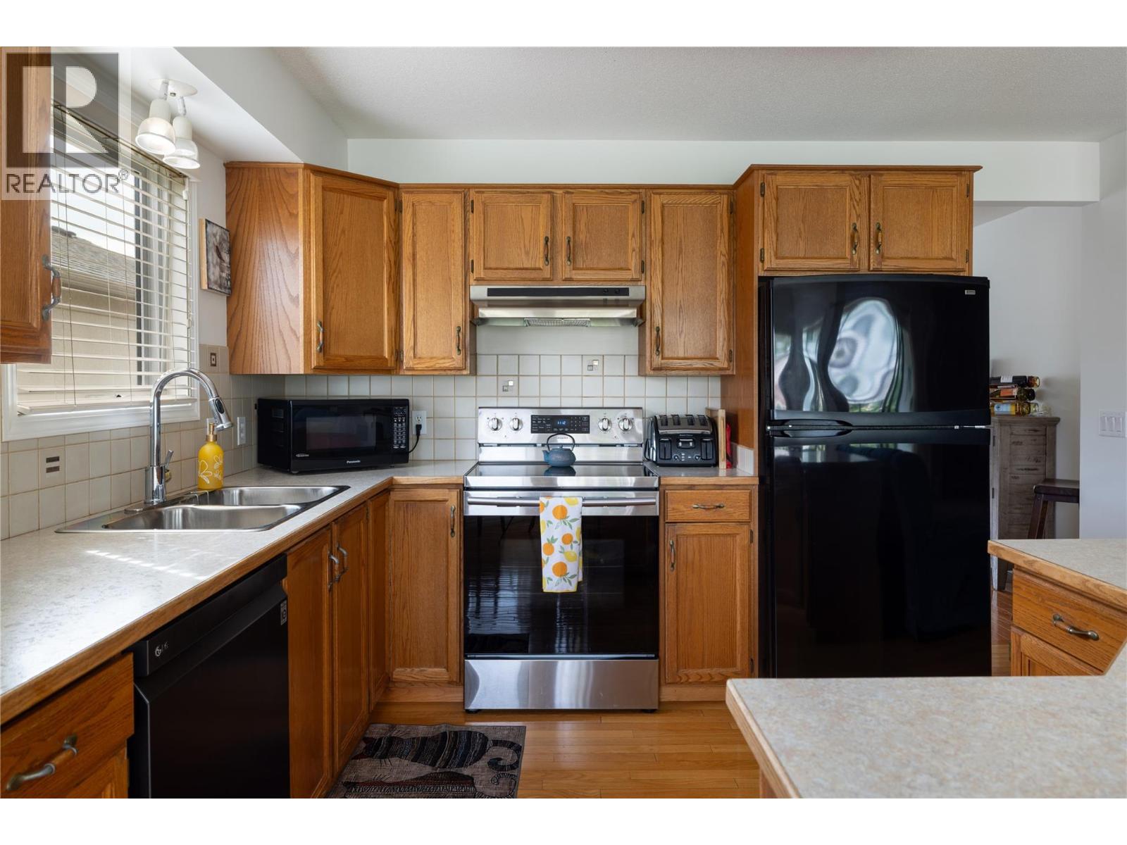 595 Yates Road Unit# 72, Kelowna, British Columbia  V1V 1P8 - Photo 2 - 10398542