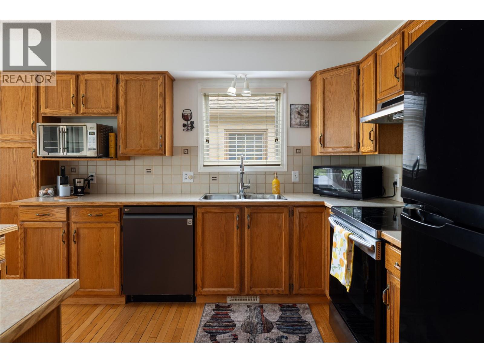 595 Yates Road Unit# 72, Kelowna, British Columbia  V1V 1P8 - Photo 4 - 10398542